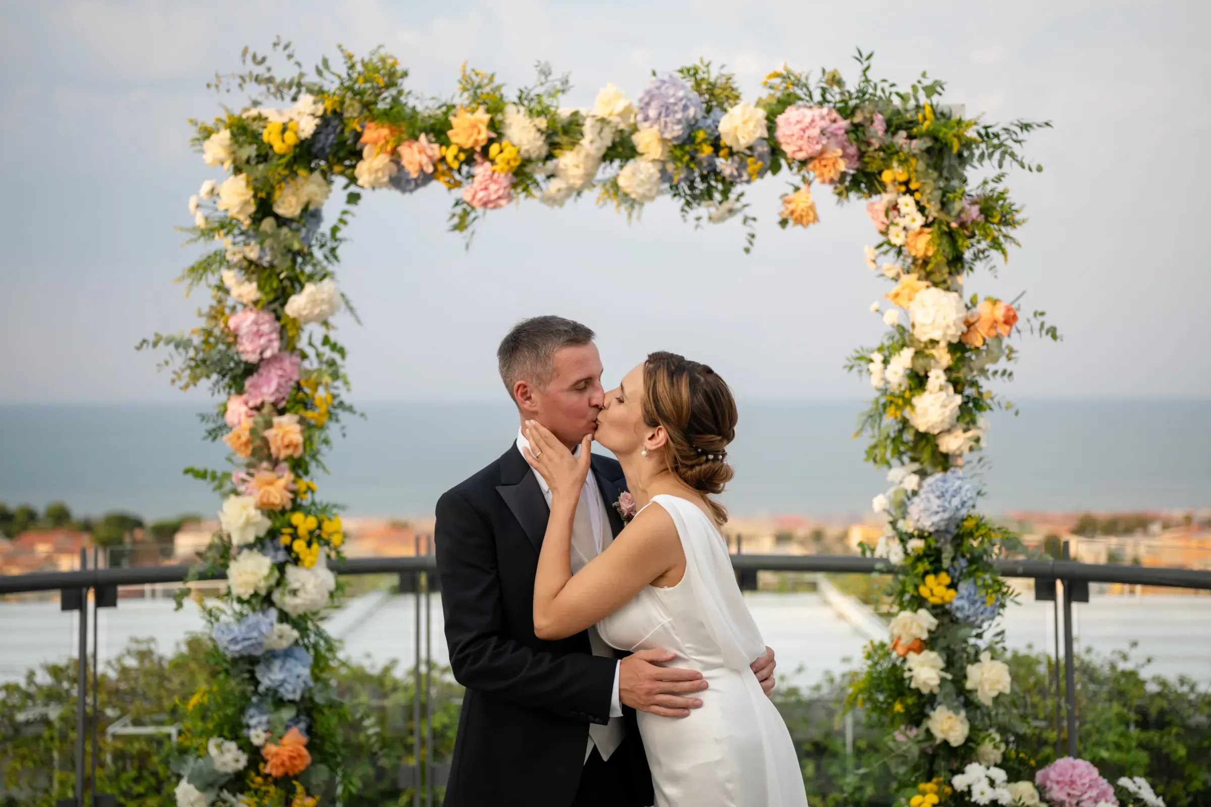 Carlo & Pilar — Plaza
